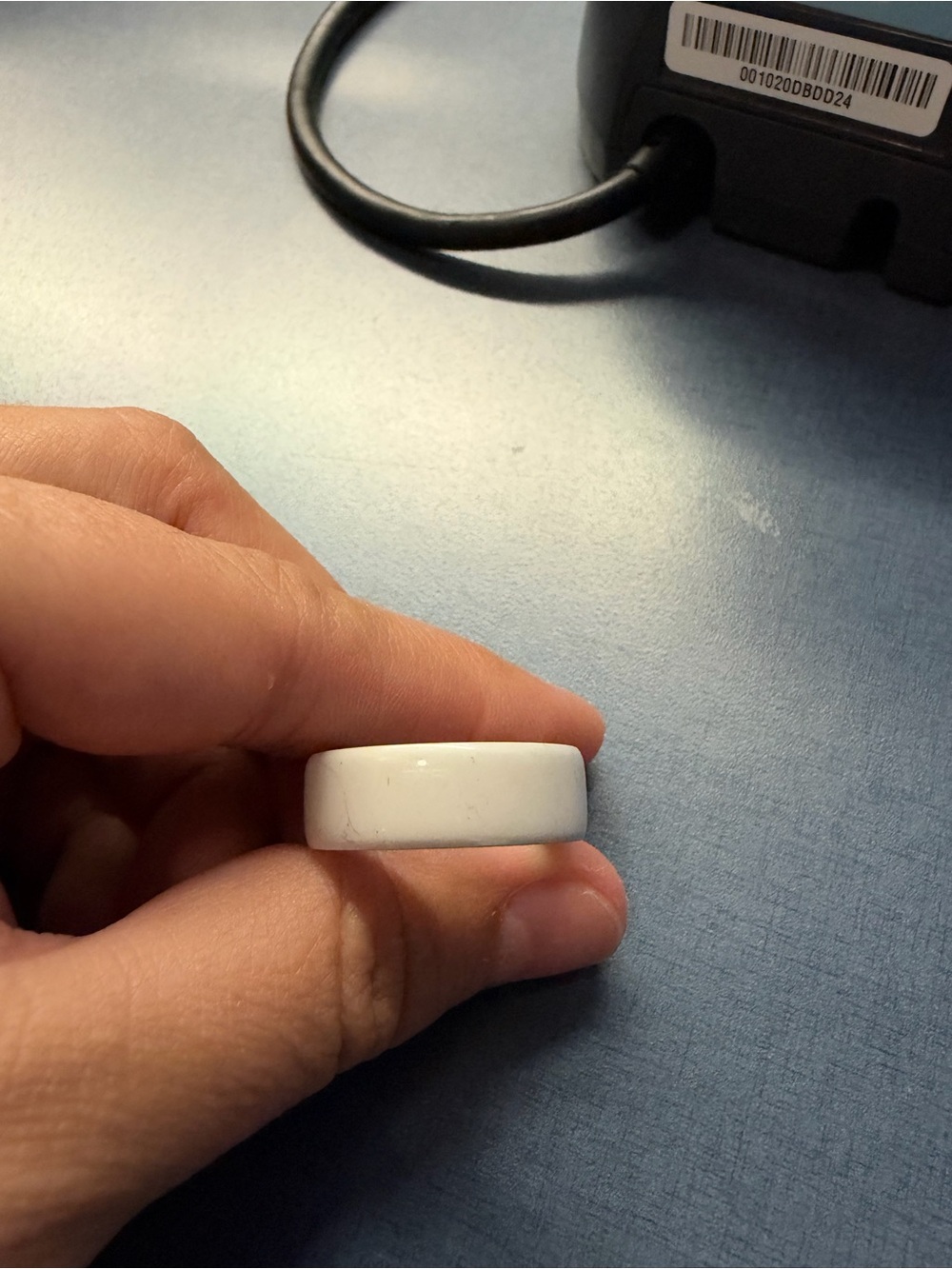 CERAMIC WHITE OURA RING SIZE 7